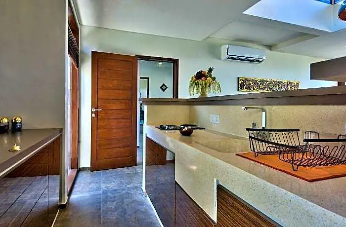 Relax Bali Front Dive & ホリデーパーク 5*